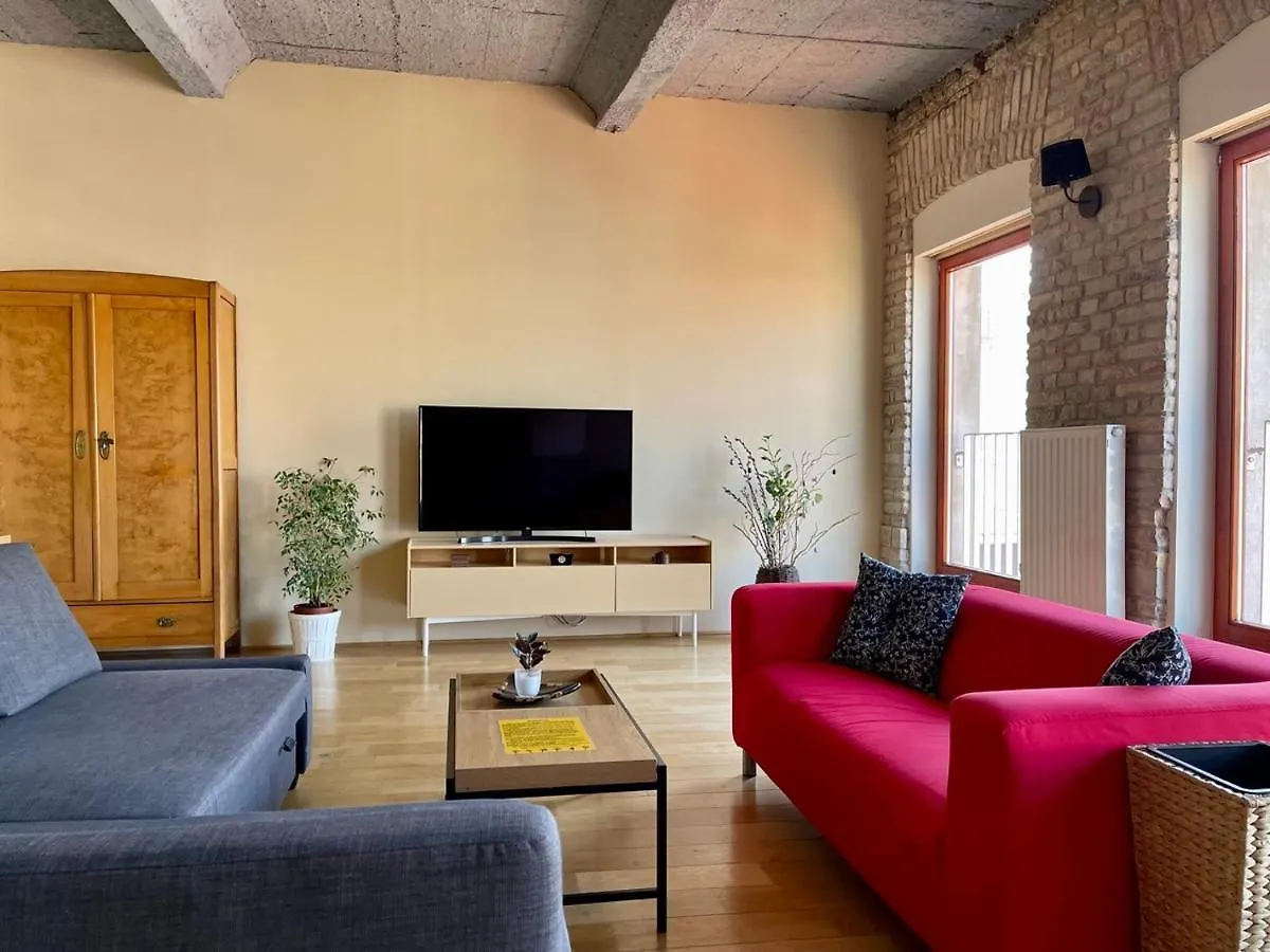Penthouse W Private Rooftop And Free Parking Budapest Apartment