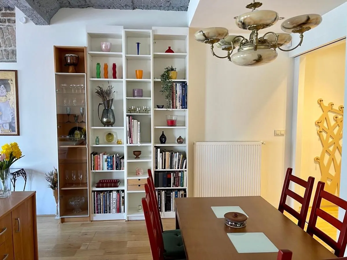 Penthouse W Private Rooftop And Free Parking Budapest Hungary