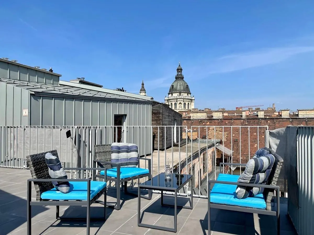 Penthouse W Private Rooftop And Free Parking Budapest 0*,  Hungary