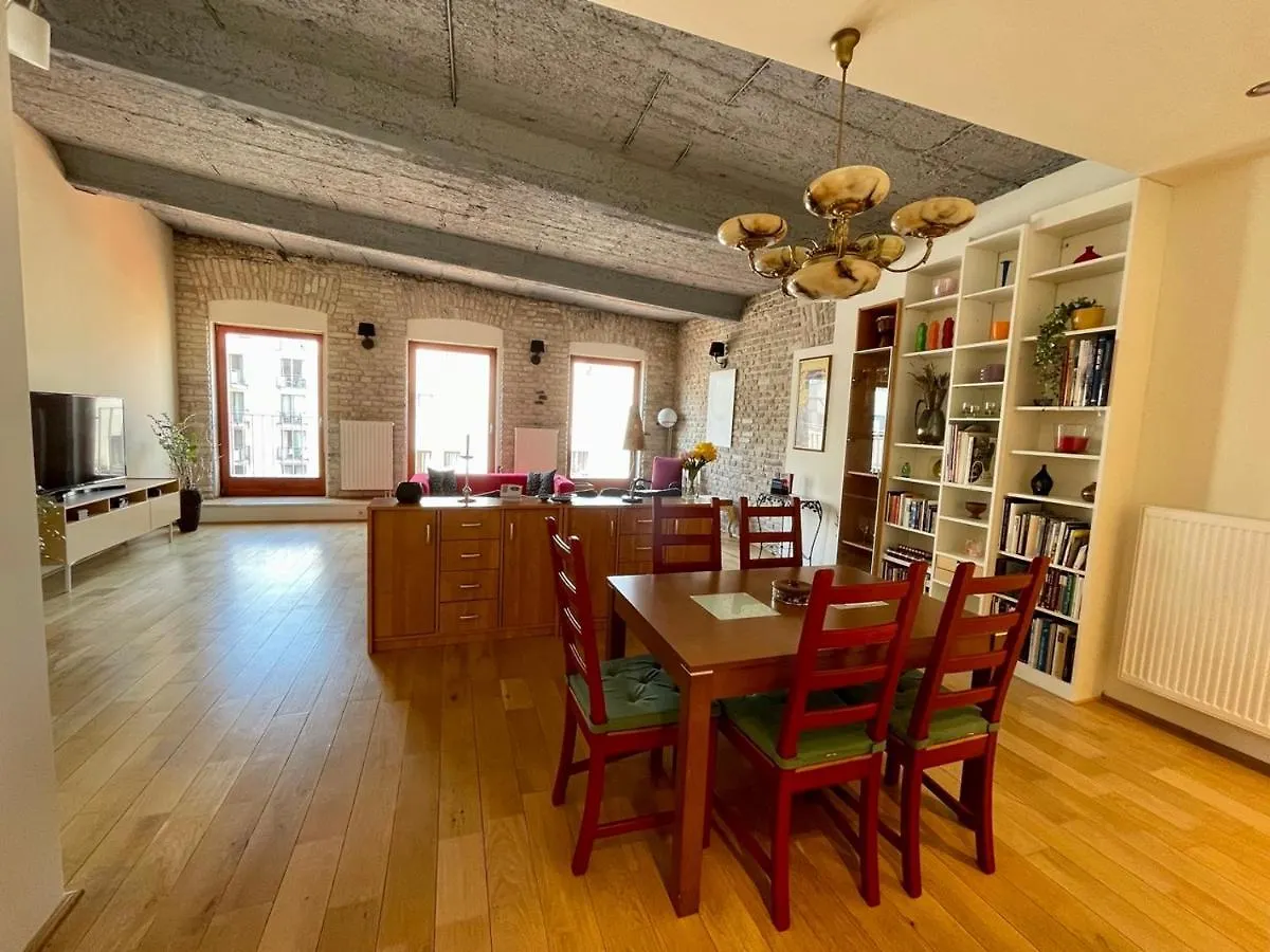 Penthouse W Private Rooftop And Free Parking Budapest
