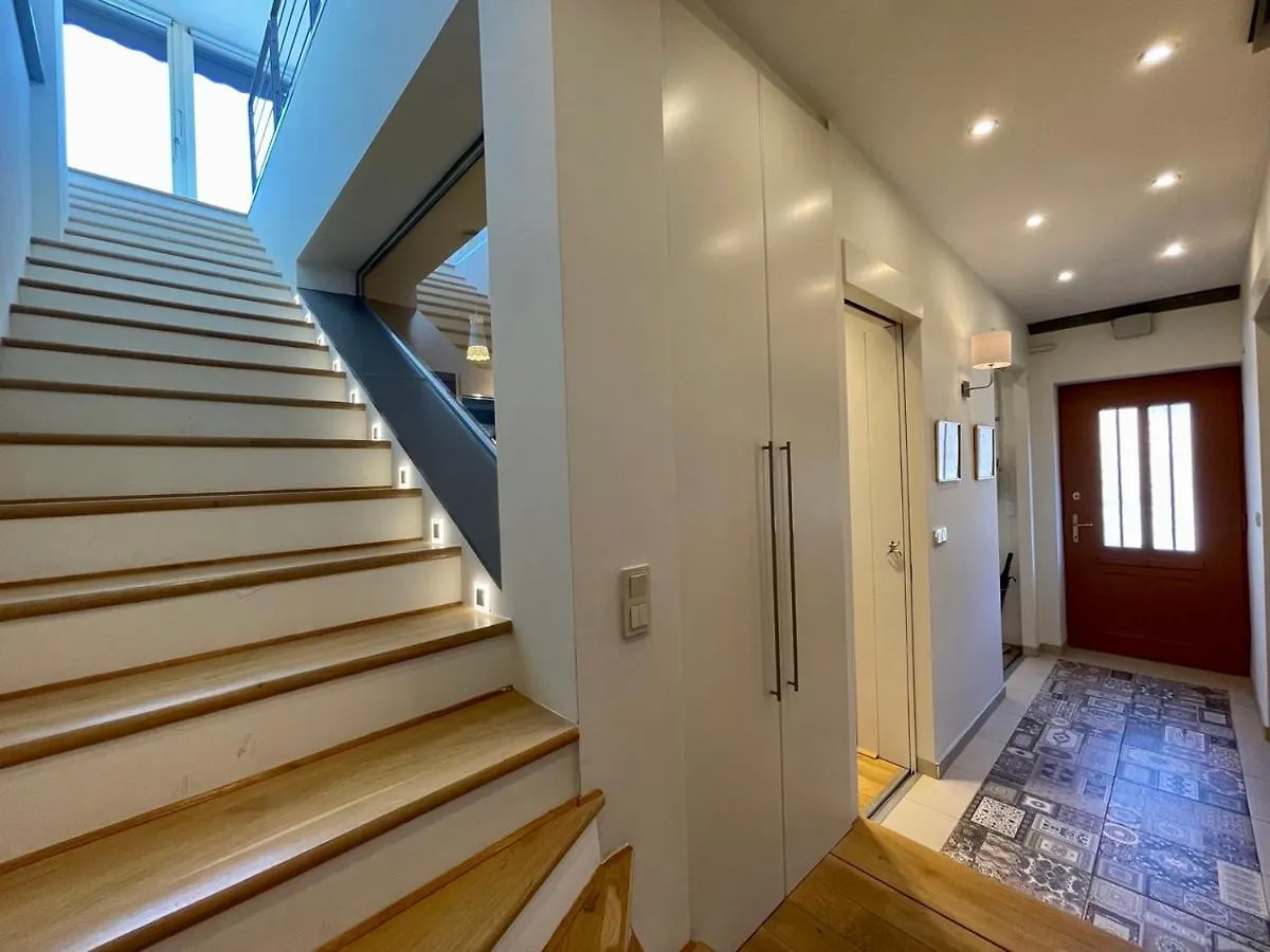 Apartment Penthouse W Private Rooftop And Free Parking Budapest
